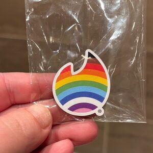 LGBTQ+ Tinder pin